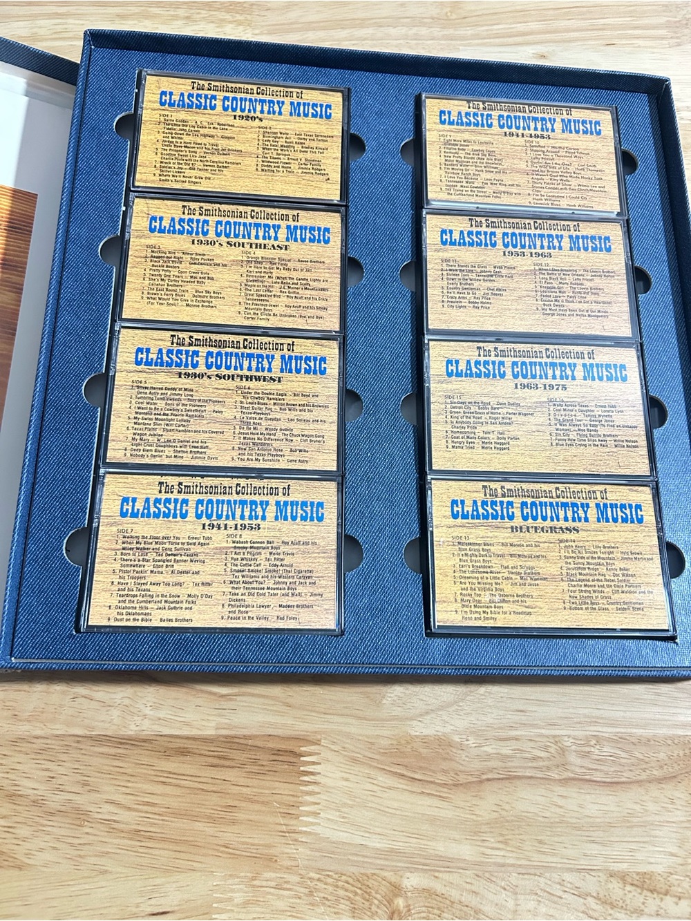 The Smithsonian Collection of Classic Country Music 8 Cassette Box Set Book VG+